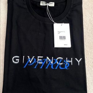 Givenchy Tshirt (Paris Amor)